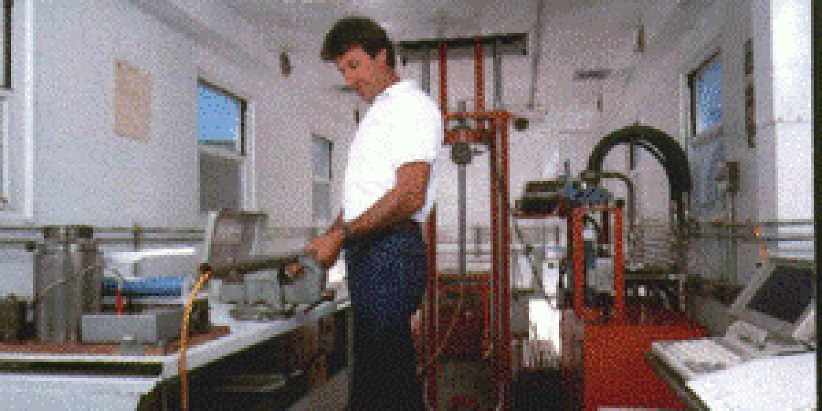 Naval Center Contamination Assessment